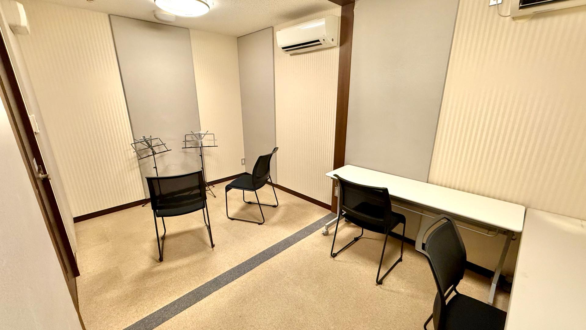 TIME SHARING 銀座 旗ビル roomV ｜ TIME SHARING 銀座 旗ビル 
