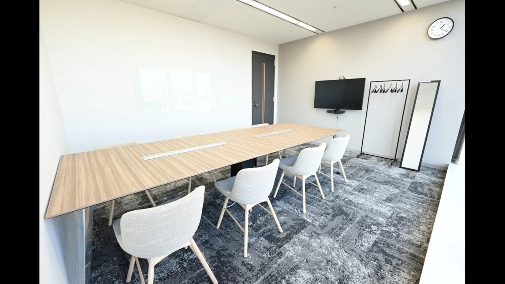 Small Studios スモールスタジオ Page One Pub PLAY STUDIO